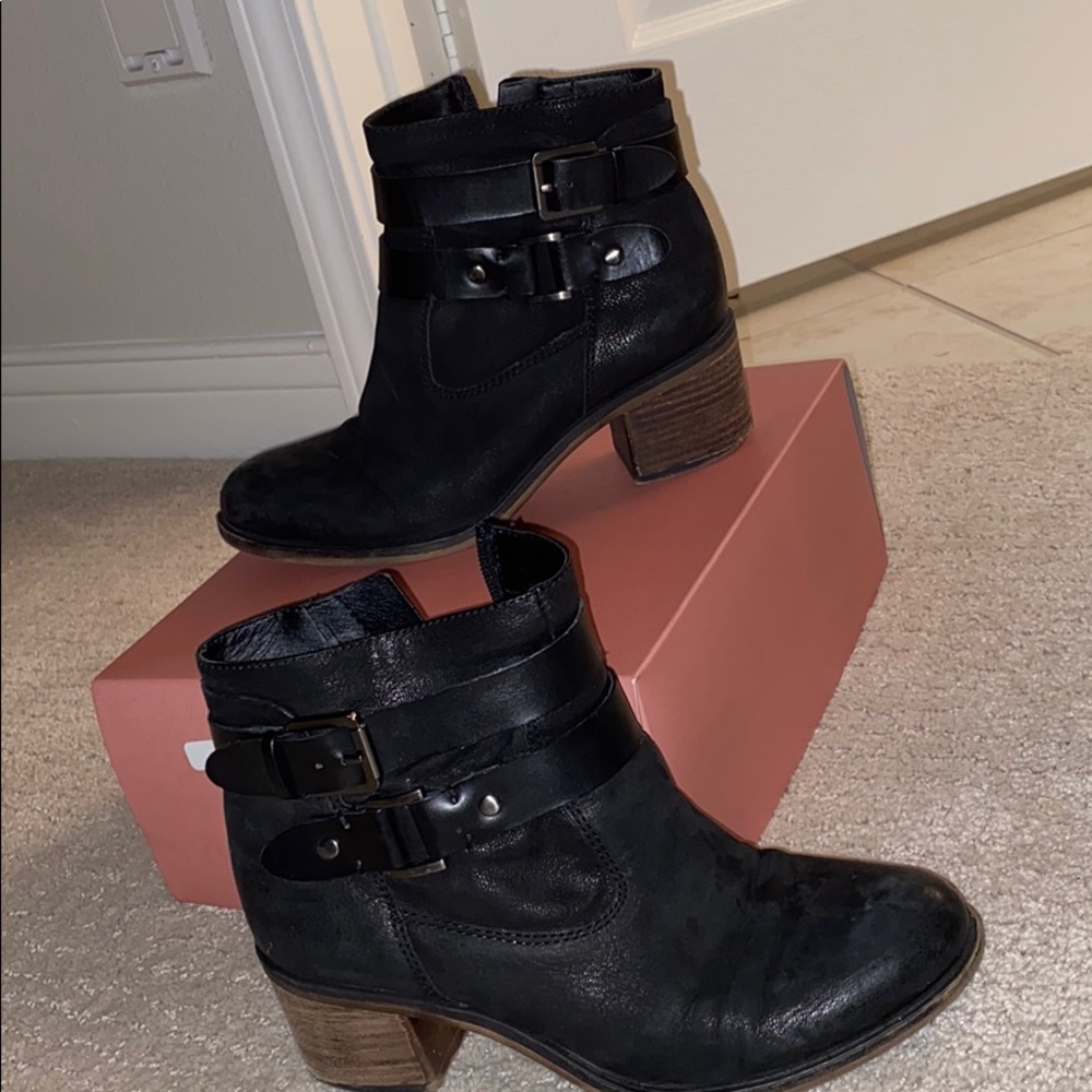 Sarto ankle boots
